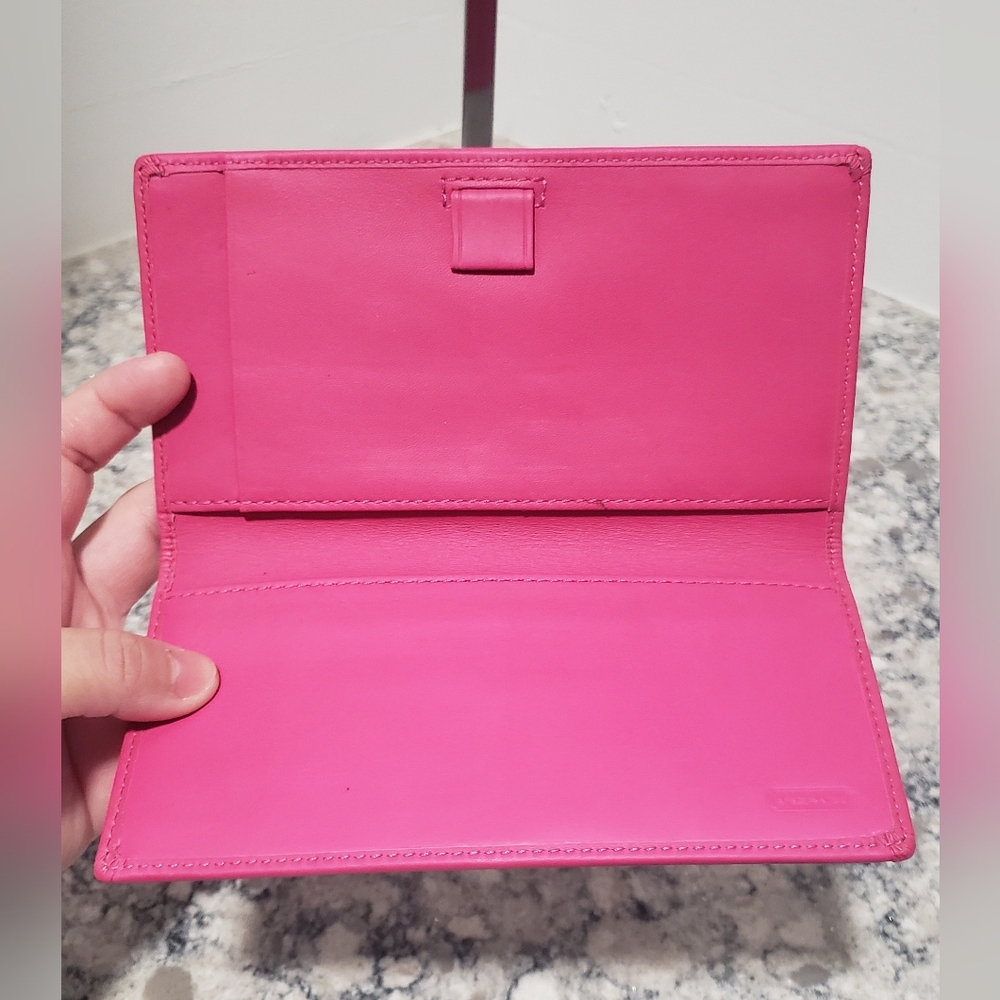 Coach Pink and White Leather Chain Wallet - Picture 8 of 12